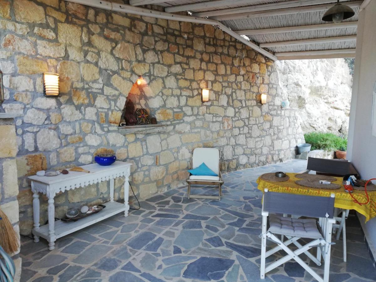 Tranquil Villa With Sea View In Ammopi Karpathos Amoopi Bagian luar foto