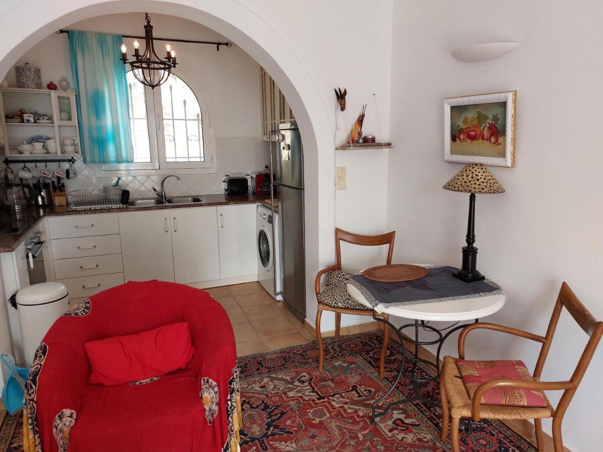 Tranquil Villa With Sea View In Ammopi Karpathos Amoopi Bagian luar foto