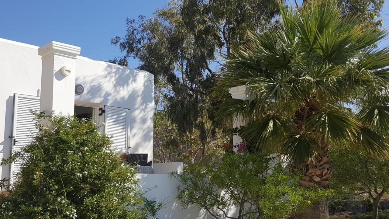 Tranquil Villa With Sea View In Ammopi Karpathos Amoopi Bagian luar foto
