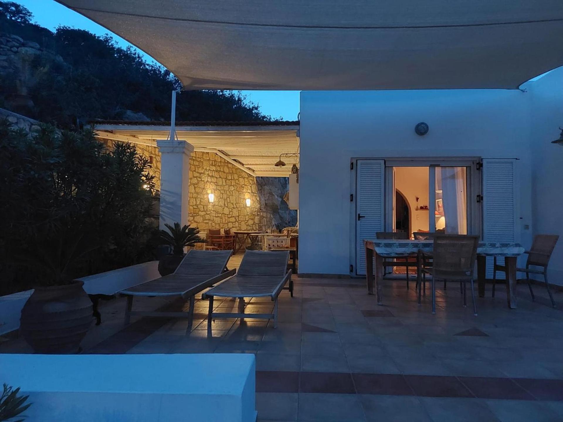 Tranquil Villa With Sea View In Ammopi Karpathos Amoopi Bagian luar foto